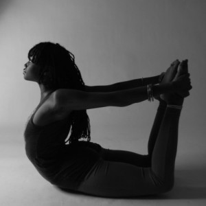 Sihnuu Hetep teaches Hot Yoga throughout DC & MD.